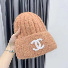 Load image into Gallery viewer, Fashion New autumn and winter knitted hat
