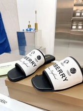 Load image into Gallery viewer, 2023 Burberry flat slippers-S53
