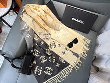 Load image into Gallery viewer, New Luxury autumn and winter Stitching color cashmere warm shawl tassel scarf
