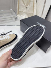 Load image into Gallery viewer, 2023 Fashion CC sneakers
