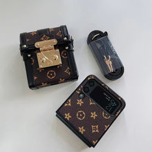 Load image into Gallery viewer, Luxury New Retro phone case For Samsung
