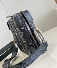 Load image into Gallery viewer, 2023 New Luxury VL  Handbag
