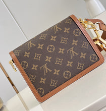 Load image into Gallery viewer, 2023 New Luxury VL  Handbag
