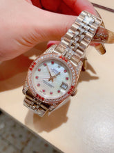 Load image into Gallery viewer, Rox Elegant Crystal Diamond Wrist Watch
