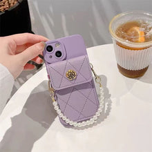 Load image into Gallery viewer, Luxury pearl chain phone case for iphone
