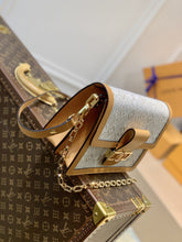 Load image into Gallery viewer, 2023 New Luxury VL  Handbag
