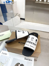 Load image into Gallery viewer, 2023 Burberry flat slippers-S53
