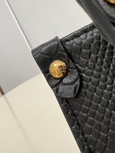 Load image into Gallery viewer, 2023 New Luxury VL  Handbag
