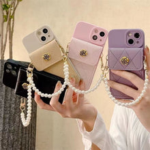 Load image into Gallery viewer, Luxury pearl chain phone case for iphone
