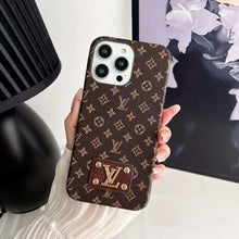 Load image into Gallery viewer, Leather label oil edge mobile phone case for iphone
