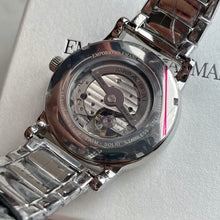 Load image into Gallery viewer, 2023 Luxury Men&#39;s style Wrist watch
