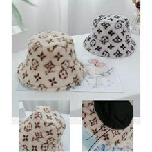 Load image into Gallery viewer, New trend Autumn and winter all-match fluffy warm fisherman hat
