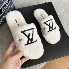 Load image into Gallery viewer, Fashion winter warm comfortable home lambswool slippers
