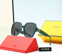 Load image into Gallery viewer, GRADIENT COLOR SUNGLASSES FOR WOMEN
