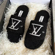 Load image into Gallery viewer, Fashion winter warm comfortable home lambswool slippers
