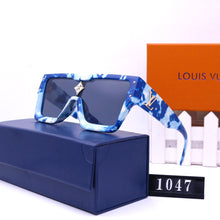 Load image into Gallery viewer, New Ladies Fashion Classic Sunglasses in 2022
