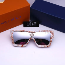 Load image into Gallery viewer, New Ladies Fashion Classic Sunglasses in 2022
