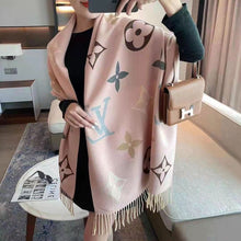 Load image into Gallery viewer, Luxury autumn and winter cashmere warm shawl scarf
