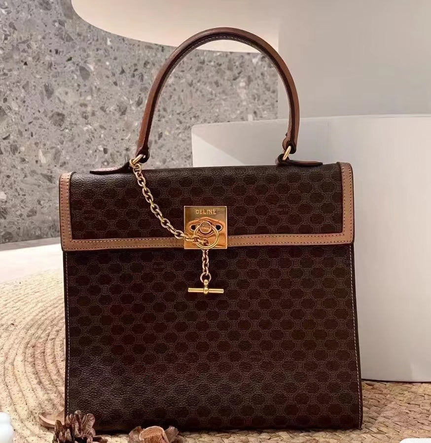 2022 Celine Handbags -- 40