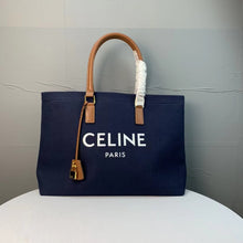 Load image into Gallery viewer, 2022 Celine Handbags -- 33
