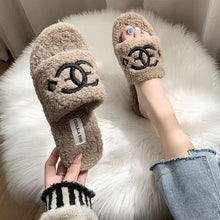 Load image into Gallery viewer, warm slippers soft and comfortable home lambswool slippers
