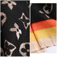 Load image into Gallery viewer, Luxury Shawls Wraps Print Tassels Winter Cashmere Scarf
