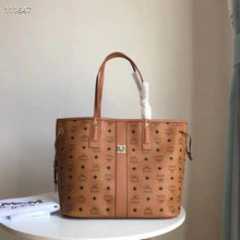 Load image into Gallery viewer, 2022 MCM Hand Bags -- 42
