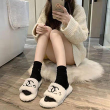 Load image into Gallery viewer, warm slippers soft and comfortable home lambswool slippers
