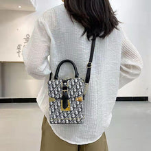 Load image into Gallery viewer, Fashion  Crossbody universal mobile phone bag
