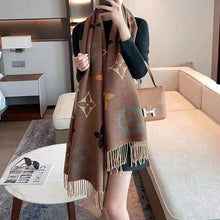 Load image into Gallery viewer, Luxury autumn and winter cashmere warm shawl scarf
