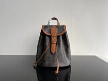 Load image into Gallery viewer, 2022 Celine Handbags -- 34
