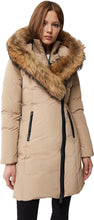 Load image into Gallery viewer, Kay Natural Fur Signature Collar Down Coat - Women&#39;s|-|Manteau en duvet à col en fourrure naturelle signature Kay - Femme
