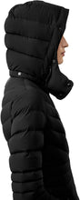 Load image into Gallery viewer, Patsy Stretch Light Down Jacket with Natural Fur - Women&#39;s|-|Manteau Patsy en duvet léger et extensible à fourrure naturelle amovible - Femme
