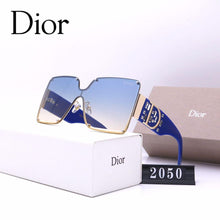 Load image into Gallery viewer, 2021 Fashion Classical Women Sunglasses di
