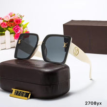 Load image into Gallery viewer, Classical Sunglasses Unisex Sunglasses
