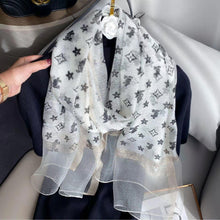 Load image into Gallery viewer, New Fashion Silk Wool Blended All-match Shawl Scarf
