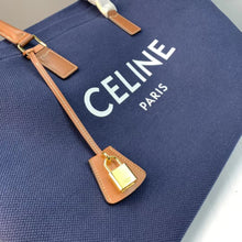 Load image into Gallery viewer, 2022 Celine Handbags -- 33
