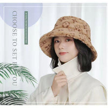 Load image into Gallery viewer, New trend Autumn and winter all-match fluffy warm fisherman hat
