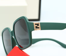 Load image into Gallery viewer, GRADIENT COLOR SUNGLASSES FOR WOMEN
