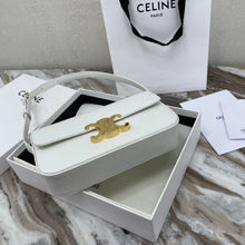 Load image into Gallery viewer, 2022 Celine Handbags -- 31
