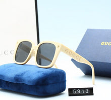 Load image into Gallery viewer, 5 COLORS LETTER DECORATION OUTDOOR POLARIZED SUNGLASSES
