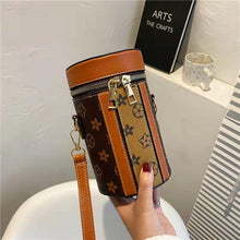 Load image into Gallery viewer, Luxury printing crossbody universal mobile phone bag
