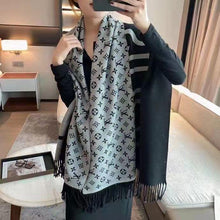 Load image into Gallery viewer, New Luxury autumn and winter Stitching color cashmere warm shawl tassel scarf
