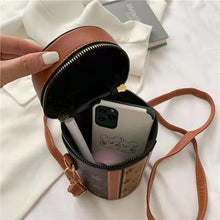 Load image into Gallery viewer, Luxury printing crossbody universal mobile phone bag
