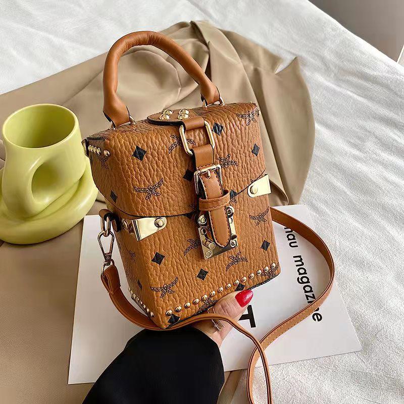 Fashion  Crossbody universal mobile phone bag